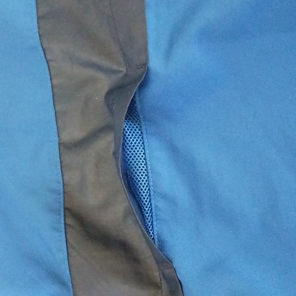 Boy's Adidas light jacket - Picture 6 of 10